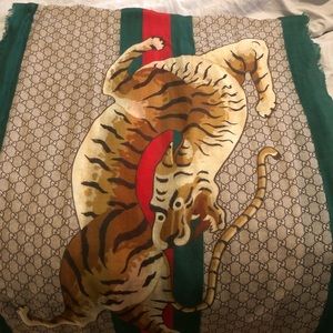 GUCCI SCARF BEIGE TIGER WEB GG WITH BENGAL